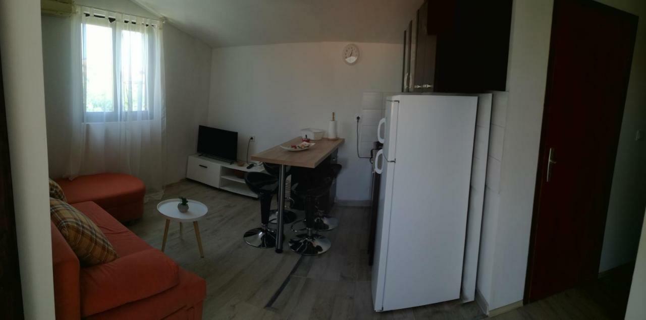 Apartman Zidak Vir Exterior photo